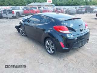 2016 Hyundai Veloster с VIN KMHTC6AD3GU300624, выставлен на аукционе IAAI как лот 42951960 с пробегом 83 779 миль миль и . История ставок и продаж доступна на DreamBid. Изображение 3.