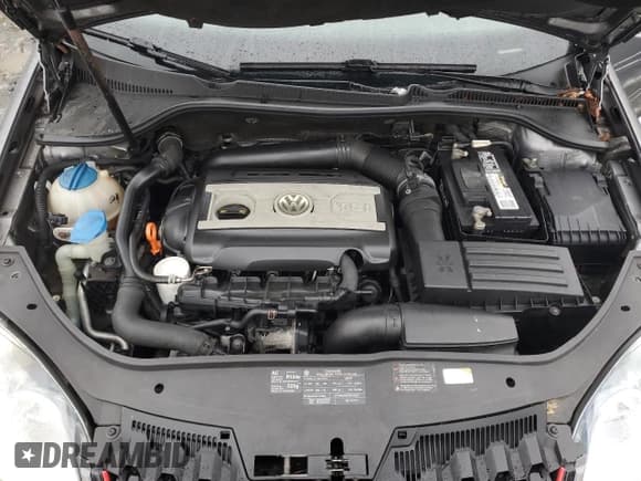 ✅ 2009 Volkswagen Golf GTI • VIN: WVWHV71K99W140037 • Lot: 44815565. Wystawiony na Copart z przebiegiem 106 377 mil. Bezpłatny archiwum sprzedaży aukcyjnych z USA i szczegółowy raport historii pojazdu na DreamBid. Zdjęcie 11.