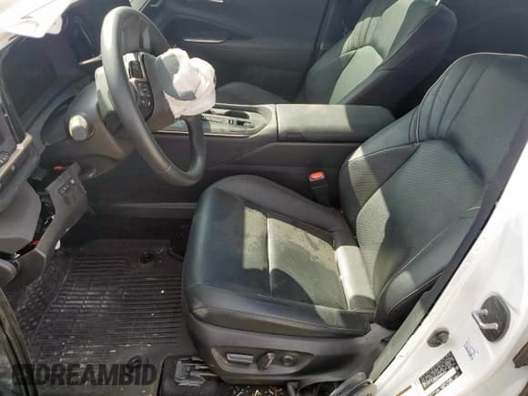 ✅ 2023 Toyota Crown XLE • VIN: JTDAAAAFXP3009484 • Лот: 84956455. Опубликован ранее на Copart с пробегом Не указан. Бесплатный доступ к архиву аукционных продаж из США и подробный отчёт об истории автомобиля на DreamBid. Изображение 7.