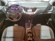 ✅ 2021 Hyundai Accent SEL • VIN: 3KPC24A62ME144762 • Lot: 66839365. Wystawiony na Copart z przebiegiem 53 524 mil. Bezpłatny archiwum sprzedaży aukcyjnych z USA i szczegółowy raport historii pojazdu na DreamBid. Zdjęcie 8.