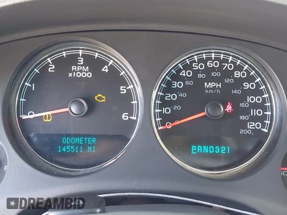 ✅ 2008 Chevrolet Suburban 2LT • VIN: 3GNFC16048G145409 • Lot: 42107278. Listed on IAAI with 145,511 mi. Free auction sales archive from the USA and detailed vehicle history report at DreamBid. Image 7.