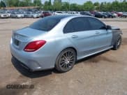 ✅ 2016 Mercedes-Benz C 300 Luxury • VIN: 55SWF4KB5GU166944 • Лот: 42405654. Опубликован ранее на IAAI с пробегом 82 862 миль. Бесплатный доступ к архиву аукционных продаж из США и подробный отчёт об истории автомобиля на DreamBid. Изображение 4.
