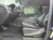 2019 Chevrolet Suburban LT с VIN 1GNSKHKC5KR370813, выставлен на аукционе Copart как лот 64362084 с пробегом 74 734 миль миль и Списание • Salvage title. История ставок и продаж доступна на DreamBid. Изображение 7.