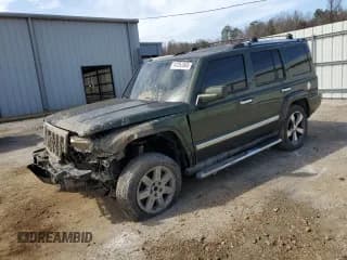 ✅ 2008 Jeep Commander Overland • VIN: 1J8HG68268C236386 • Лот: 47257805. Опубликован ранее на Copart с пробегом 208 094 миль. Бесплатный доступ к архиву аукционных продаж из США и подробный отчёт об истории автомобиля на DreamBid. Изображение 1.
