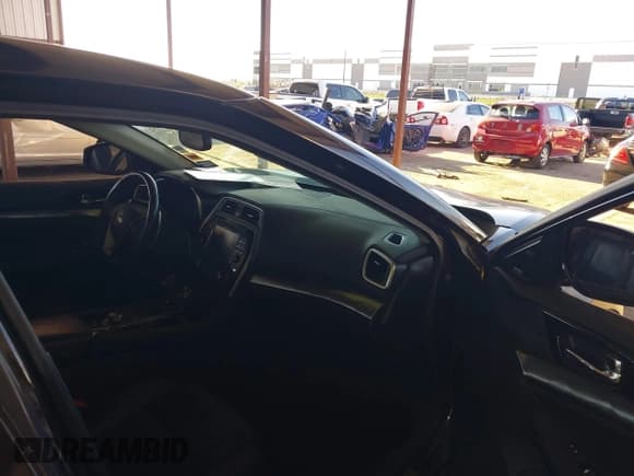 ✅ 2017 Nissan Maxima SV • VIN: 1N4AA6AP5HC392411 • Lot: 43275474. Listed on IAAI with 69,651 mi. Free auction sales archive from the USA and detailed vehicle history report at DreamBid. Image 5.