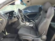 ✅ 2012 Hyundai Genesis Coupe 2.0T • VIN: KMHHT6KD3CU070145 • Лот: 65838175. Опубликован ранее на Copart с пробегом 166 979 миль. Бесплатный доступ к архиву аукционных продаж из США и подробный отчёт об истории автомобиля на DreamBid. Изображение 7.