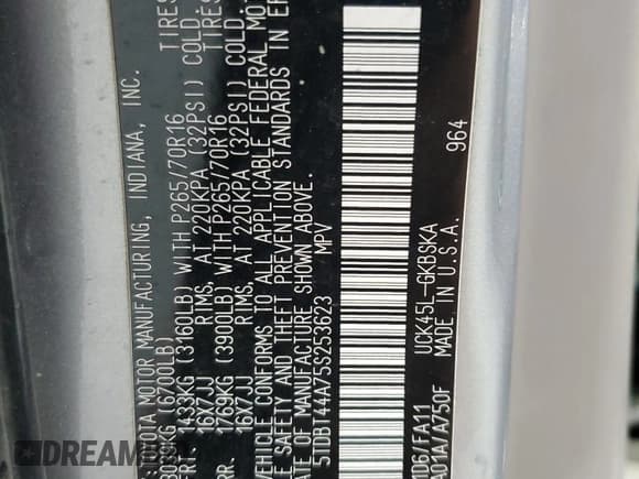 ✅ 2005 Toyota Sequoia SR5 • VIN: 5TDBT44A75S253623 • Lot: 85752565. Listed on Copart with 274,707 mi. Free auction sales archive from the USA and detailed vehicle history report at DreamBid. Image 13.