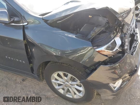 ✅ 2020 Chevrolet Equinox LT • VIN: 3GNAXKEVXLS583911 • Lot: 43380031. Wystawiony na IAAI z przebiegiem 55 150 mil. Bezpłatny archiwum sprzedaży aukcyjnych z USA i szczegółowy raport historii pojazdu na DreamBid. Zdjęcie 18.