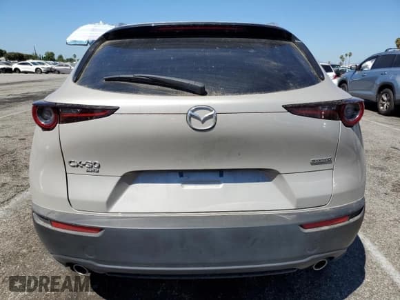 ✅ 2024 Mazda CX-30 S Preferred • VIN: 3MVDMBCM5RM698680 • Лот: 68218795. Опубликован ранее на Copart с пробегом 13 093 миль. Бесплатный доступ к архиву аукционных продаж из США и подробный отчёт об истории автомобиля на DreamBid. Изображение 6.