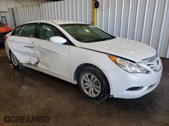 2011 Hyundai Sonata GLS with VIN 5NPEB4AC8BH268588, listed as a Copart auction lot 87185325 with 153,800 mi miles and Salvage title. Bid and sale history available at DreamBid. Image 4.