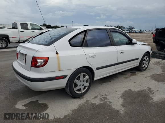 2005 Hyundai Elantra GLS with VIN KMHDN56D45U177639, listed as a Copart auction lot 73102194 with 222,906 mi miles and Non repairable. Bid and sale history available at DreamBid. Image 3.