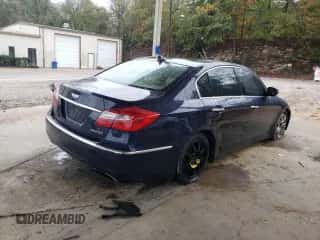 2012 Hyundai Genesis 3.8L z VIN KMHGC4DD2CU208190, wystawiony jako Copart lot #78205384 z przebiegiem 241 559 mil mil oraz Szkoda całkowita • Salvage title. Historia ofert i sprzedaży dostępna na DreamBid. Obrazek 3.