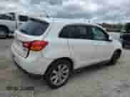 2013 Mitsubishi Outlander ES с VIN 4A4AP3AUXDE005954, выставлен на аукционе Copart как лот 89857305 с пробегом Не указан миль и Списание • Salvage title. История ставок и продаж доступна на DreamBid. Изображение 3.