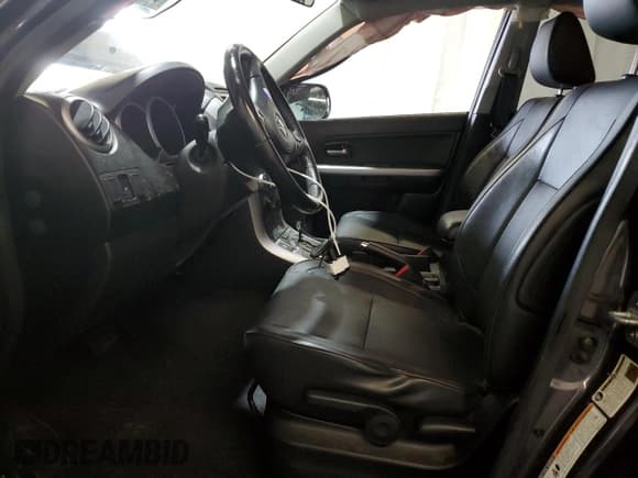 ✅ 2012 Suzuki Grand Vitara Limited • VIN: JS3TD0D70C4101613 • Лот: 84174705. Опубликован ранее на Copart с пробегом 71 932 миль. Бесплатный доступ к архиву аукционных продаж из США и подробный отчёт об истории автомобиля на DreamBid. Изображение 7.