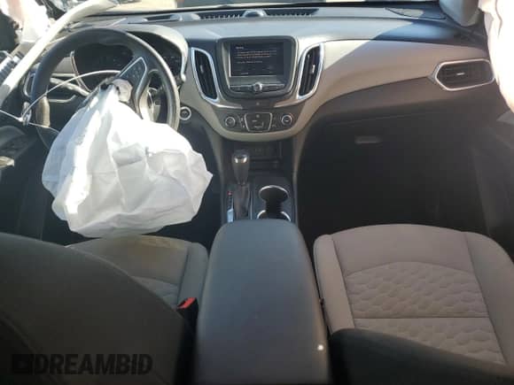 2020 Chevrolet Equinox LS z VIN 2GNAXSEV6L6204224, wystawiony jako Copart lot #86621385 z przebiegiem 44 845 mil mil oraz Szkoda całkowita • Salvage title. Historia ofert i sprzedaży dostępna na DreamBid. Obrazek 8.