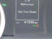 ✅ 2022 Toyota Camry LE • VIN: 4T1R11AK6NU044297 • Лот: 43240098. Опубликован ранее на IAAI с пробегом 41 996 миль. Бесплатный доступ к архиву аукционных продаж из США и подробный отчёт об истории автомобиля на DreamBid. Изображение 15.