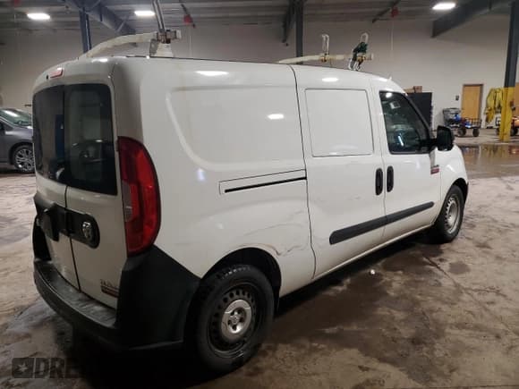 ✅ 2017 Ram ProMaster City Cargo Tradesman • VIN: ZFBERFAB4H6G03515 • Lot: 58786095. Listed on Copart with 108,594 mi. Free auction sales archive from the USA and detailed vehicle history report at DreamBid. Image 3.