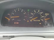 ✅ 1998 Lexus ES 300 • VIN: JT8BF28G1W0137766 • Lot: 44849085. Listed on Copart with 216,101 mi. Free auction sales archive from the USA and detailed vehicle history report at DreamBid. Image 9.