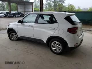 ✅ 2021 Hyundai Venue SE • VIN: KMHRB8A33MU103366 • Lot: 51933705. Listed on Copart with 80,800 mi. Free auction sales archive from the USA and detailed vehicle history report at DreamBid. Image 2.