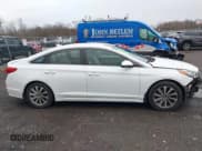 ✅ 2015 Hyundai Sonata Sport • VIN: 5NPE34AF1FH136995 • Lot: 43670248. Wystawiony na IAAI z przebiegiem 112 374 mil. Bezpłatny archiwum sprzedaży aukcyjnych z USA i szczegółowy raport historii pojazdu na DreamBid. Zdjęcie 13.