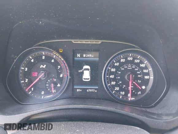 2019 Hyundai Veloster N z VIN KMHT36AH6KU002659, wystawiony jako IAAI lot #42653466 z przebiegiem 67 977 mil mil oraz . Historia ofert i sprzedaży dostępna na DreamBid. Obrazek 7.