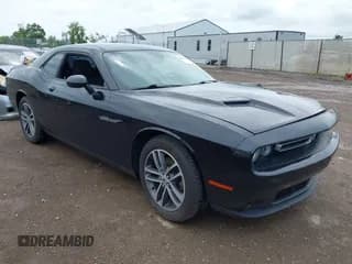 ✅ 2019 Dodge Challenger SXT • VIN: 2C3CDZGG7KH676201 • Lot: 42882359. Listed on IAAI with 64,139 mi. Free auction sales archive from the USA and detailed vehicle history report at DreamBid. Image 1.