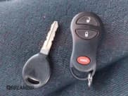 ✅ 2003 Dodge Caravan Sport • VIN: 2D4GP44333R251498 • Lot: 43648414. Wystawiony na IAAI z przebiegiem 106 996 mil. Bezpłatny archiwum sprzedaży aukcyjnych z USA i szczegółowy raport historii pojazdu na DreamBid. Zdjęcie 11.