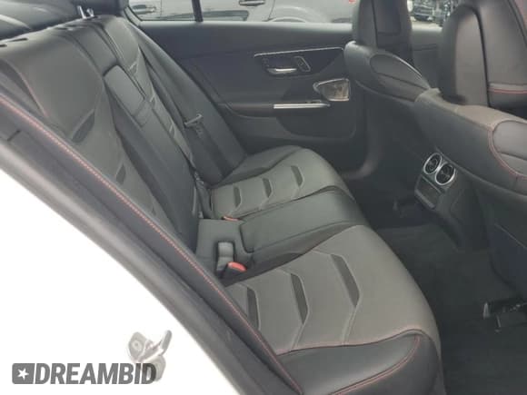 ✅ 2025 Mercedes-Benz C 63 S AMG E Performance • VIN: W1KAF8ABXSR252831 • Lot: 68780315. Wystawiony na Copart z przebiegiem 8 287 mil. Bezpłatny archiwum sprzedaży aukcyjnych z USA i szczegółowy raport historii pojazdu na DreamBid. Zdjęcie 10.