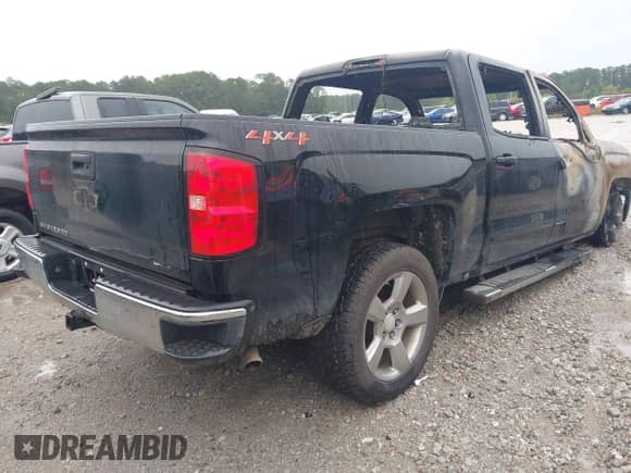 2018 Chevrolet Silverado 1500 LT с VIN 3GCUKREC5JG637658, выставлен на аукционе IAAI как лот 43321949 с пробегом Не указан миль и . История ставок и продаж доступна на DreamBid. Изображение 4.