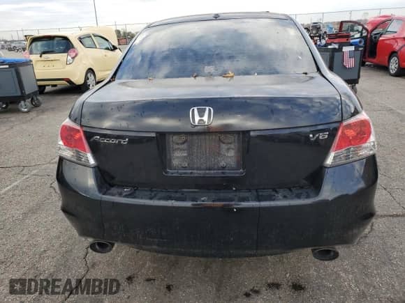 2009 Honda Accord EX-L z VIN 1HGCP36839A041836, wystawiony jako Copart lot #90903735 z przebiegiem 262 796 mil mil oraz Czysty tytuł • Clean title. Historia ofert i sprzedaży dostępna na DreamBid. Obrazek 6.