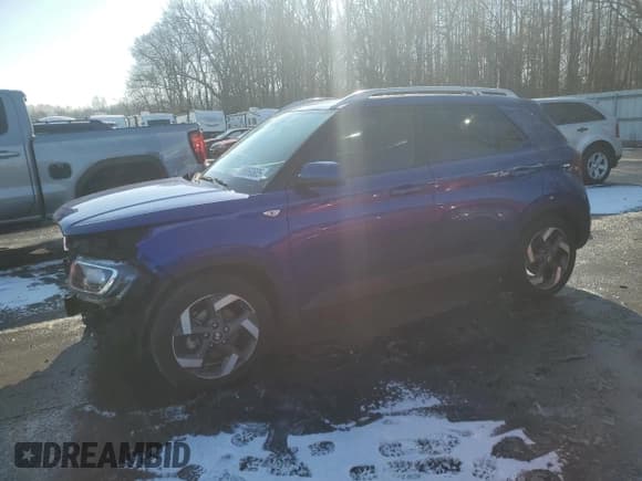 ✅ 2023 Hyundai Venue SEL • VIN: KMHRC8A37PU258066 • Лот: 89060805. Опубликован ранее на Copart с пробегом 17 700 миль. Бесплатный доступ к архиву аукционных продаж из США и подробный отчёт об истории автомобиля на DreamBid. Изображение 1.