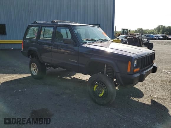 ✅ 1999 Jeep Cherokee SE • VIN: 1J4FF28S0XL541871 • Lot: 59250264. Listed on Copart with Not provided. Free auction sales archive from the USA and detailed vehicle history report at DreamBid. Image 4.