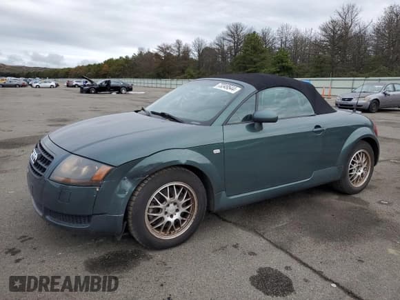 ✅ 2001 Audi TT • VIN: TRUUT28N311004761 • Лот: 73349544. Опубликован ранее на Copart с пробегом 98 629 миль. Бесплатный доступ к архиву аукционных продаж из США и подробный отчёт об истории автомобиля на DreamBid. Изображение 1.