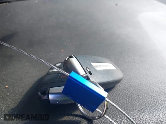 ✅ 2019 Dodge Challenger SXT • VIN: 2C3CDZAG4KH525230 • Lot: 43589020. Wystawiony na IAAI z przebiegiem Nie podano. Bezpłatny archiwum sprzedaży aukcyjnych z USA i szczegółowy raport historii pojazdu na DreamBid. Zdjęcie 11.