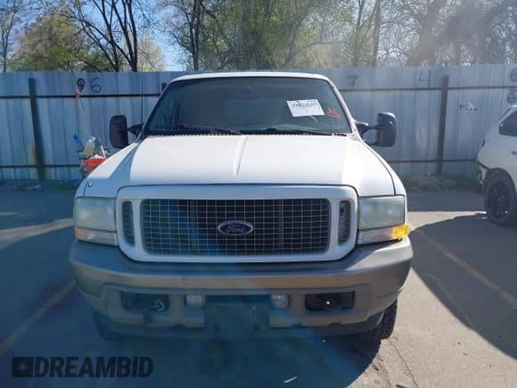✅ 2003 Ford Excursion Eddie Bauer • VIN: 1FMSU45PX3EB55961 • Лот: 42024840. Опубликован ранее на IAAI с пробегом 284 158 миль. Бесплатный доступ к архиву аукционных продаж из США и подробный отчёт об истории автомобиля на DreamBid. Изображение 12.