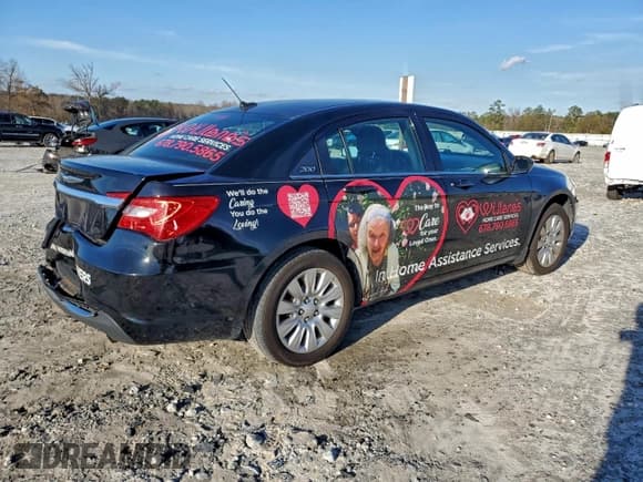 ✅ 2012 Chrysler 200 LX • VIN: 1C3CCBAB4CN145070 • Лот: 93036355. Опубликован ранее на Copart с пробегом 247 871 миль. Бесплатный доступ к архиву аукционных продаж из США и подробный отчёт об истории автомобиля на DreamBid. Изображение 3.