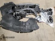 ✅ 2025 Chevrolet Silverado 1500 • VIN: 3GCUKHE83SG131804 • Lot: 90721835. Wystawiony na Copart z przebiegiem 265 mil. Bezpłatny archiwum sprzedaży aukcyjnych z USA i szczegółowy raport historii pojazdu na DreamBid. Zdjęcie 12.