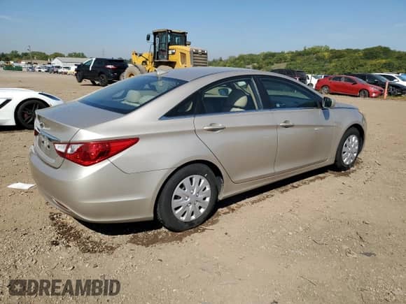 2011 Hyundai Sonata GLS z VIN 5NPEB4AC7BH073839, wystawiony jako Copart lot #80959785 z przebiegiem 144 561 mil mil oraz Szkoda całkowita • Salvage title. Historia ofert i sprzedaży dostępna na DreamBid. Obrazek 3.