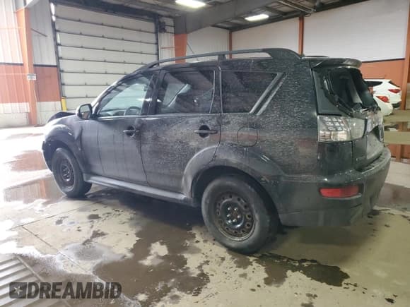 ✅ 2010 Mitsubishi Outlander LS • VIN: JA4JT3AXXAZ605191 • Lot: 81256004. Wystawiony na Copart z przebiegiem 203 213 mil. Bezpłatny archiwum sprzedaży aukcyjnych z USA i szczegółowy raport historii pojazdu na DreamBid. Zdjęcie 2.