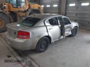 ✅ 2009 Dodge Avenger SE • VIN: 1B3LC46B09N526151 • Lot: 41888715. Wystawiony na IAAI z przebiegiem 230 566 mil. Bezpłatny archiwum sprzedaży aukcyjnych z USA i szczegółowy raport historii pojazdu na DreamBid. Zdjęcie 4.