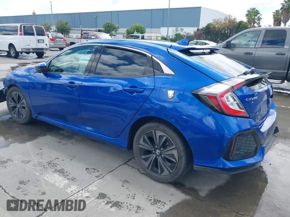 ✅ 2018 Honda Civic EX • VIN: SHHFK7H50JU414734 • Lot: 42239425. Listed on IAAI with 116,643 mi. Free auction sales archive from the USA and detailed vehicle history report at DreamBid. Image 3.