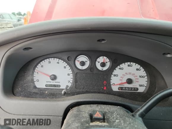 ✅ 2010 Ford Ranger XL • VIN: 1FTKR1EE2APA50013 • Lot: 83809975. Wystawiony na Copart z przebiegiem 171 511 mil. Bezpłatny archiwum sprzedaży aukcyjnych z USA i szczegółowy raport historii pojazdu na DreamBid. Zdjęcie 9.