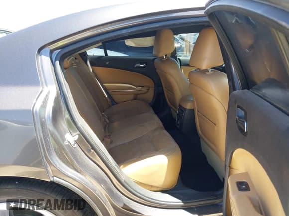 ✅ 2014 Dodge Charger SXT • VIN: 2C3CDXHG3EH339404 • Лот: 42072957. Опубликован ранее на IAAI с пробегом 125 183 миль. Бесплатный доступ к архиву аукционных продаж из США и подробный отчёт об истории автомобиля на DreamBid. Изображение 8.