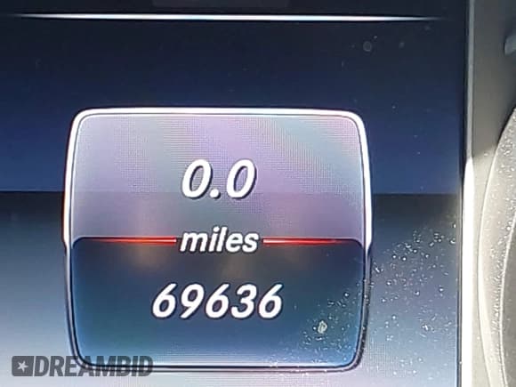 ✅ 2018 Mercedes-Benz C 300 • VIN: 55SWF4JB7JU276810 • Lot: 43573611. Listed on IAAI with 69,636 mi. Free auction sales archive from the USA and detailed vehicle history report at DreamBid. Image 15.