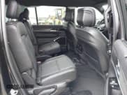 ✅ 2024 Jeep Wagoneer Series III • VIN: 1C4SJVDP2RS155659 • Lot: 41965080. Wystawiony na IAAI z przebiegiem 9 297 mil. Bezpłatny archiwum sprzedaży aukcyjnych z USA i szczegółowy raport historii pojazdu na DreamBid. Zdjęcie 8.