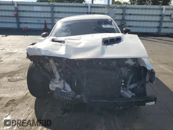 ✅ 2021 Dodge Challenger SXT • VIN: 2C3CDZAGXMH510220 • Lot: 89811875. Wystawiony na Copart z przebiegiem 101 072 mil. Bezpłatny archiwum sprzedaży aukcyjnych z USA i szczegółowy raport historii pojazdu na DreamBid. Zdjęcie 5.