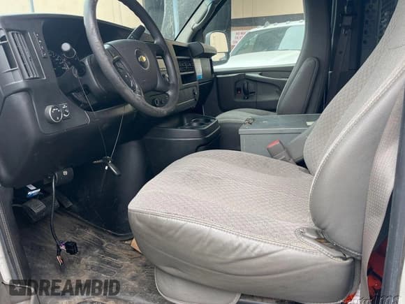✅ 2012 Chevrolet Express Cargo • VIN: 1GCWGFCA8C1168593 • Lot: 42423072. Listed on IAAI with 181,231 mi. Free auction sales archive from the USA and detailed vehicle history report at DreamBid. Image 1.