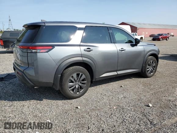 ✅ 2024 Nissan Pathfinder S • VIN: 5N1DR3AC7RC250067 • Lot: 71439865. Wystawiony na Copart z przebiegiem 21 032 mil. Bezpłatny archiwum sprzedaży aukcyjnych z USA i szczegółowy raport historii pojazdu na DreamBid. Zdjęcie 3.