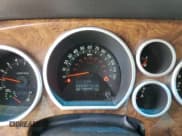 ✅ 2010 Toyota Sequoia Platinum • VIN: 5TDDW5G17AS037511 • Lot: 63611025. Wystawiony na Copart z przebiegiem 185 714 mil. Bezpłatny archiwum sprzedaży aukcyjnych z USA i szczegółowy raport historii pojazdu na DreamBid. Zdjęcie 9.