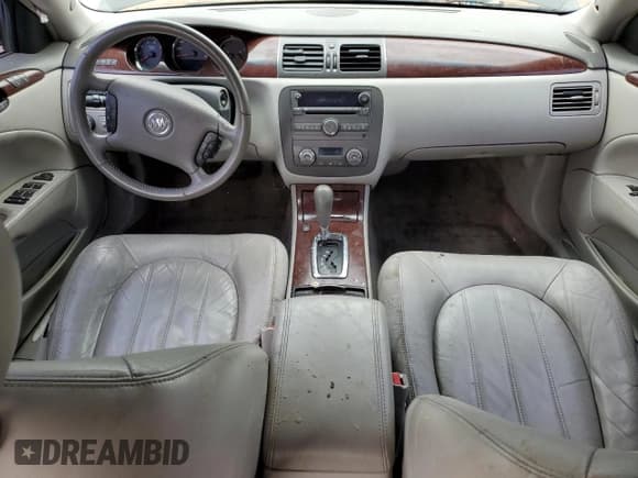 ✅ 2010 Buick Lucerne CXL • VIN: 1G4HC5EM1AU120897 • Лот: 84463595. Опубликован ранее на Copart с пробегом 173 320 миль. Бесплатный доступ к архиву аукционных продаж из США и подробный отчёт об истории автомобиля на DreamBid. Изображение 8.